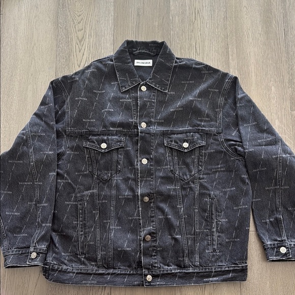 Balenciaga Oversized Logo Black Denim Jacket - Picture 1 of 3